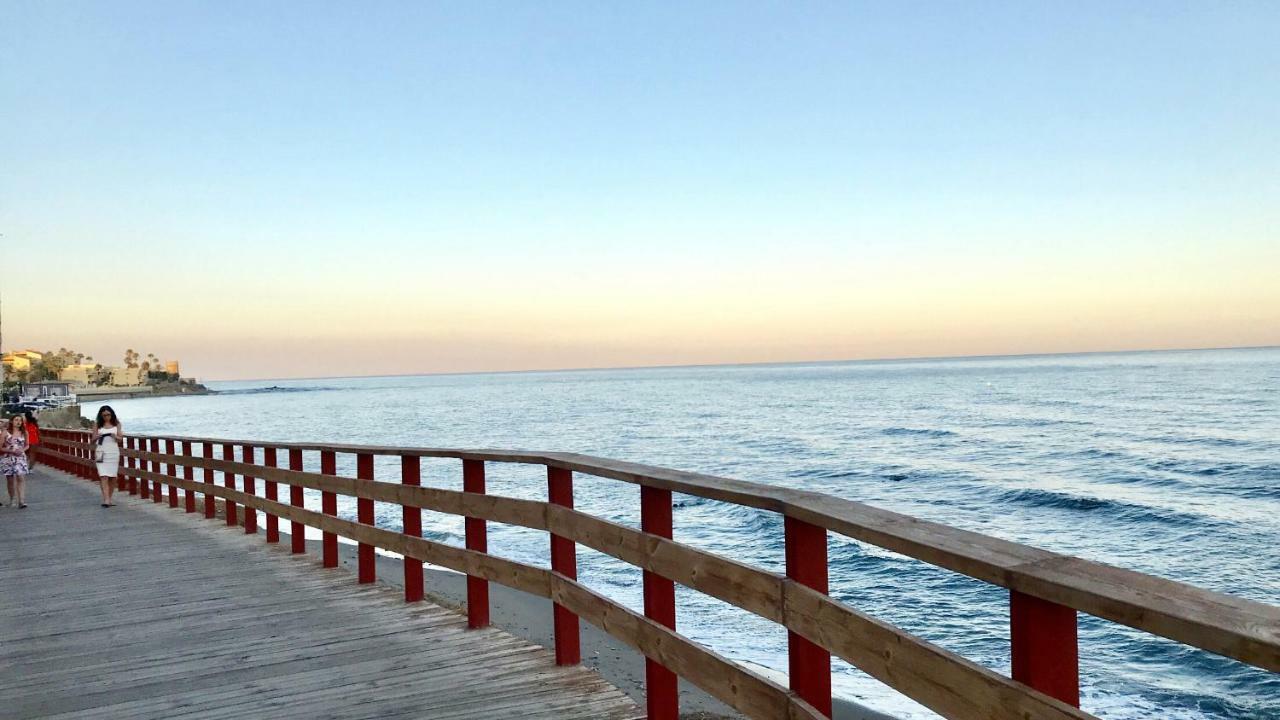 Mi Capricho C16 Beachfront Apartment Sitio de Calahonda Dış mekan fotoğraf